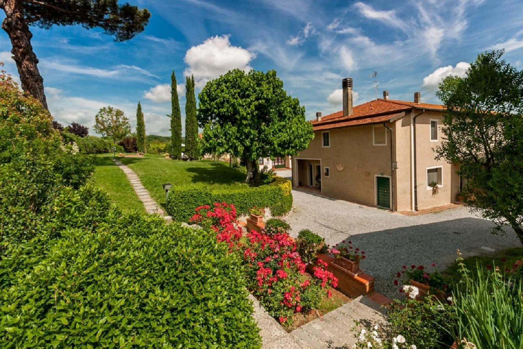 Agriturismo Buon Riposo - Country Resort In The Heart Of Tuscany San Giovanni a Corazzano Exterior foto
